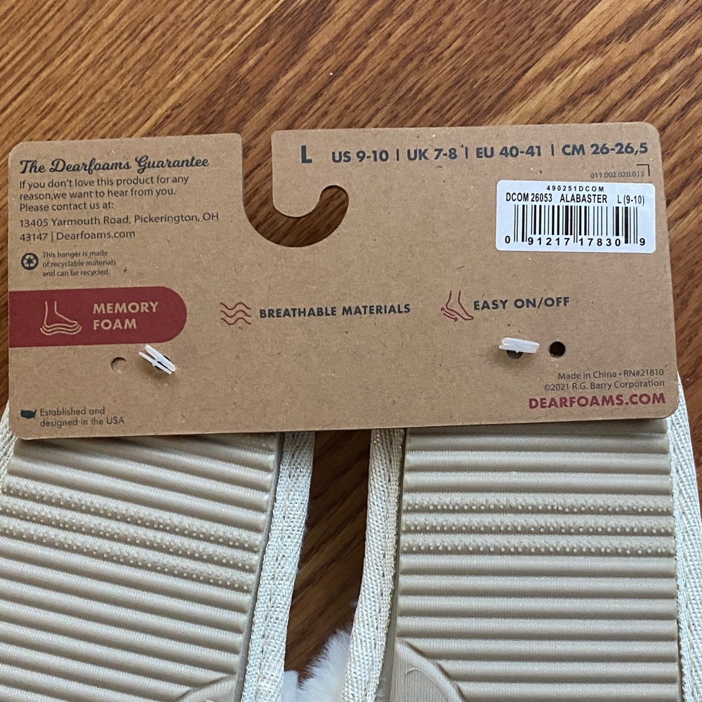 NWT Dearfoams White Bridal Slippers - Picture 4 of 4